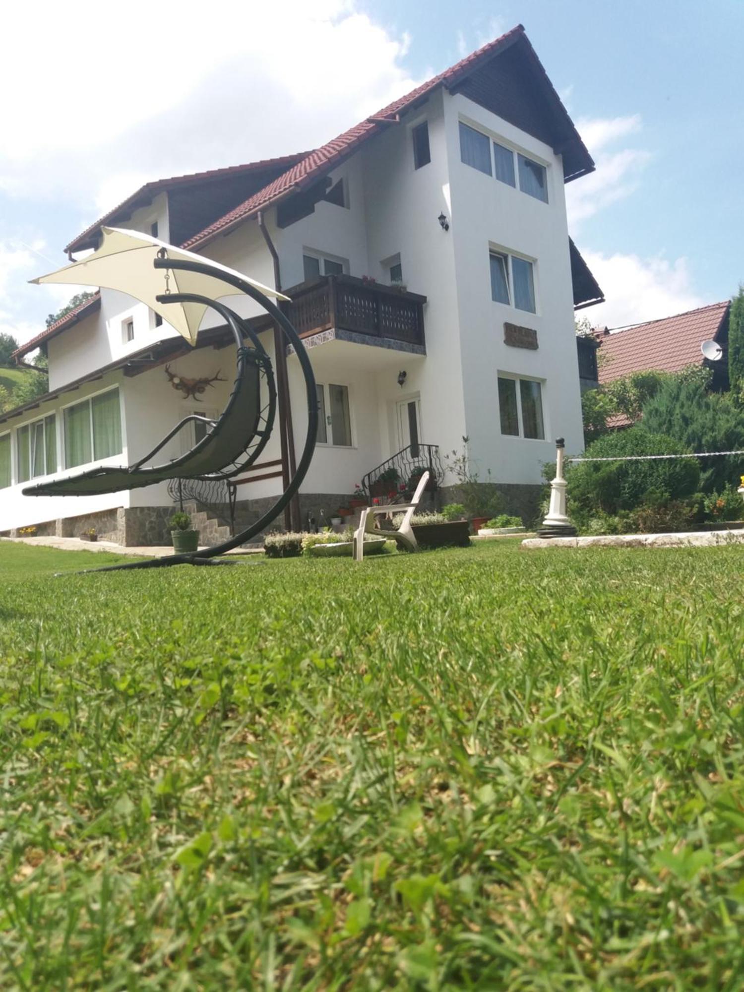 Pensiunea Vladut บราน ภายนอก รูปภาพ